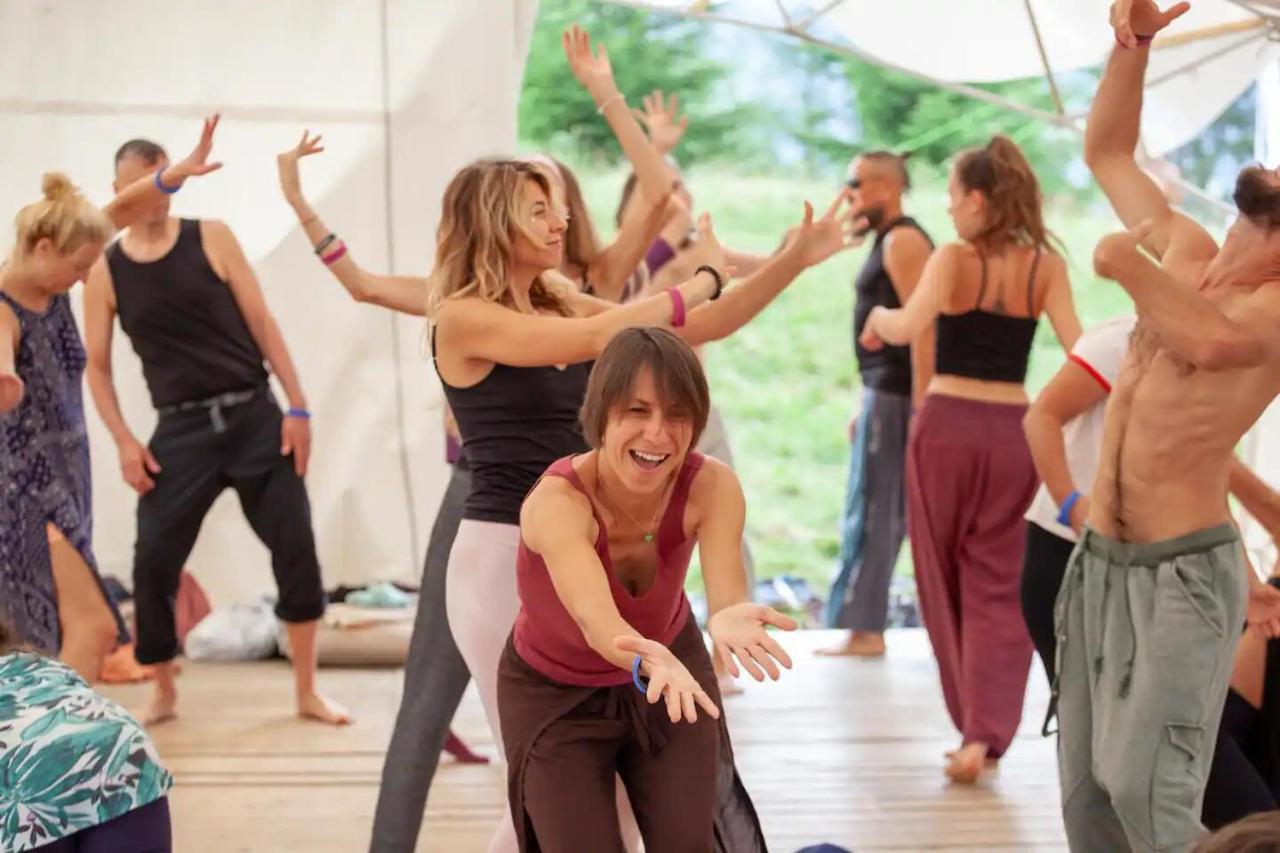 Eco Glamping - Carpathians. Retreat Hub Dzin Space Verkhovyna Eksteriør billede